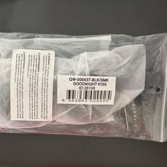 Quay GOODNIGHT KISS blk/blk fade Sunglasses NWT - Picture 7 of 10